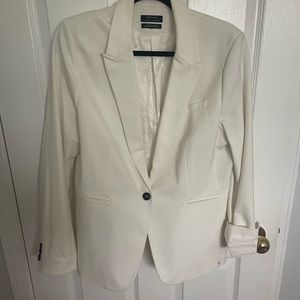 RW&CO white blazer with stretch, size 14